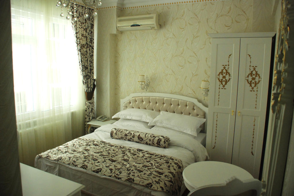 Alyon Hotel Taksim Istanbul Room photo